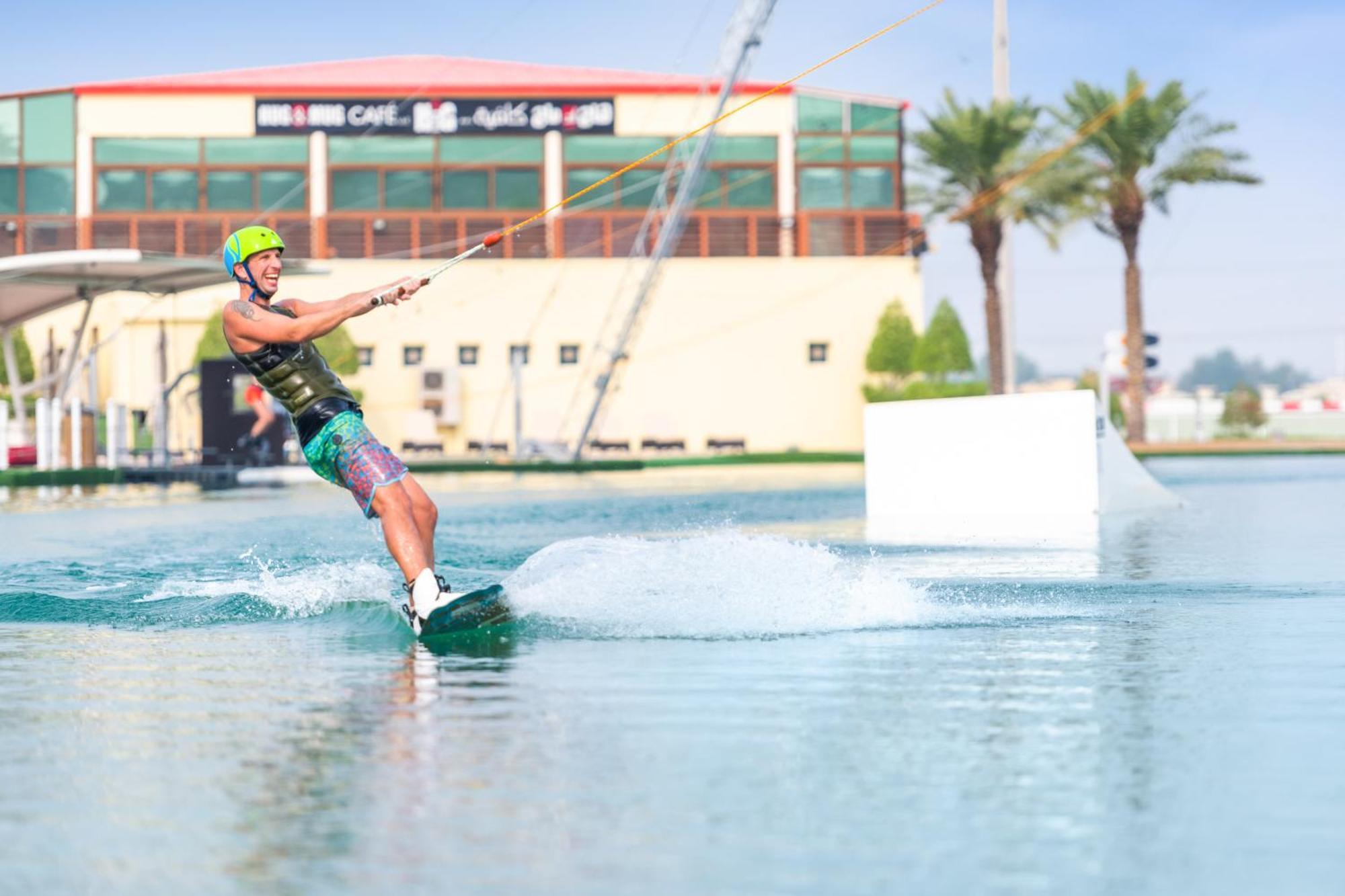 Marriott Hotel Al Forsan, Abu Dhabi Eksteriør bilde Dubai Cable Park