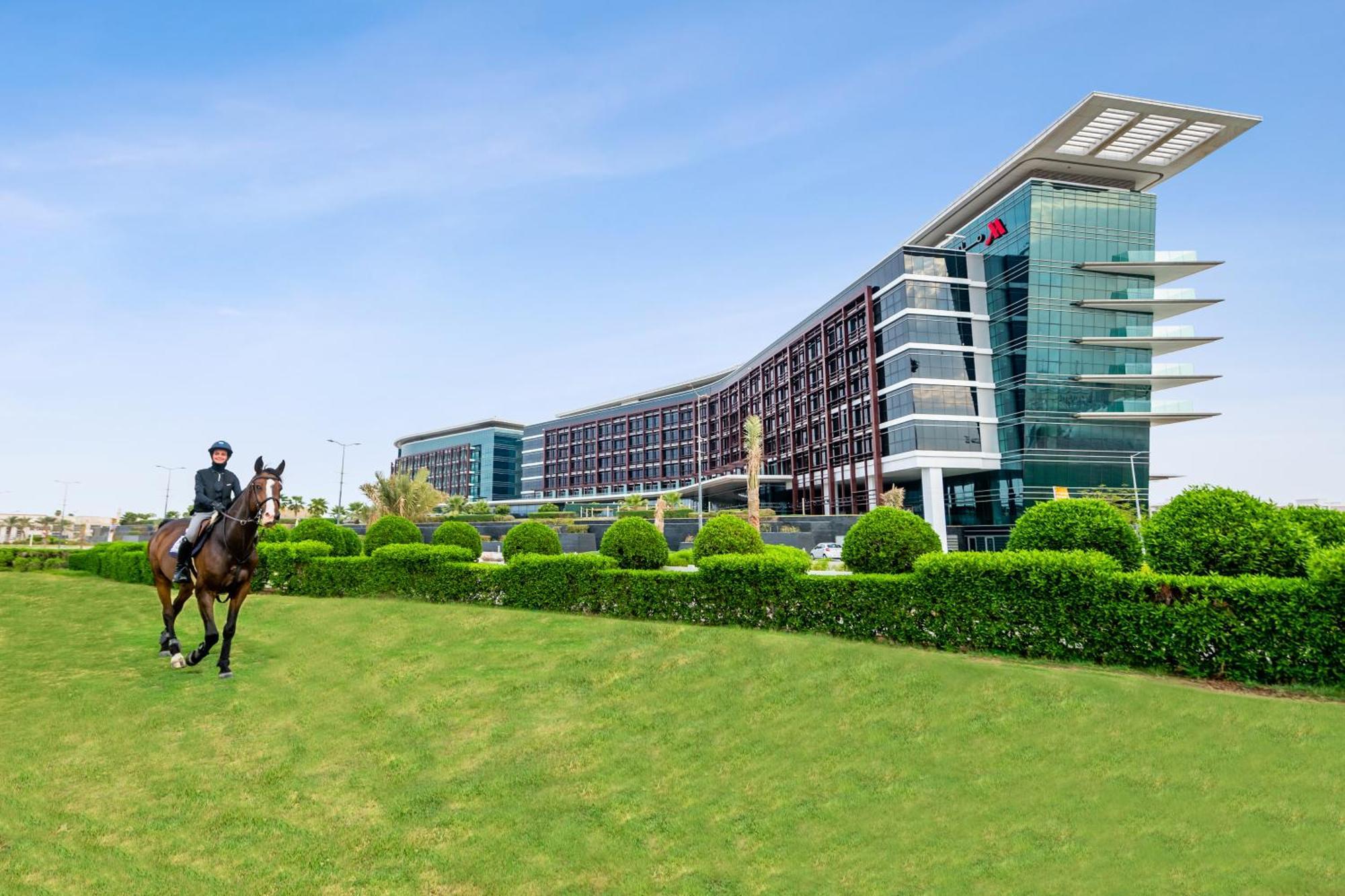 Marriott Hotel Al Forsan, Abu Dhabi Eksteriør bilde The Meydan Hotel