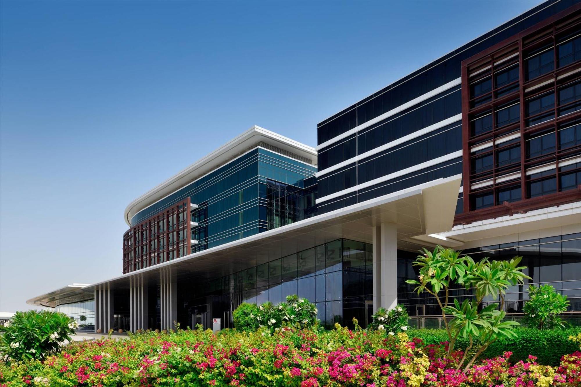 Marriott Hotel Al Forsan, Abu Dhabi Eksteriør bilde Dubai Campus
